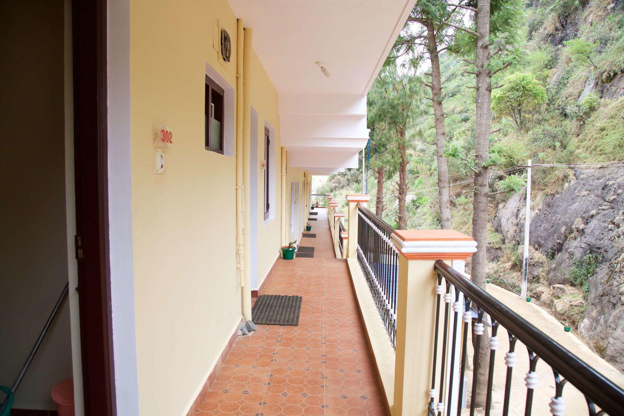 Oyo 4239 The Bliss Resorts And Cottages Ooty Buitenkant foto